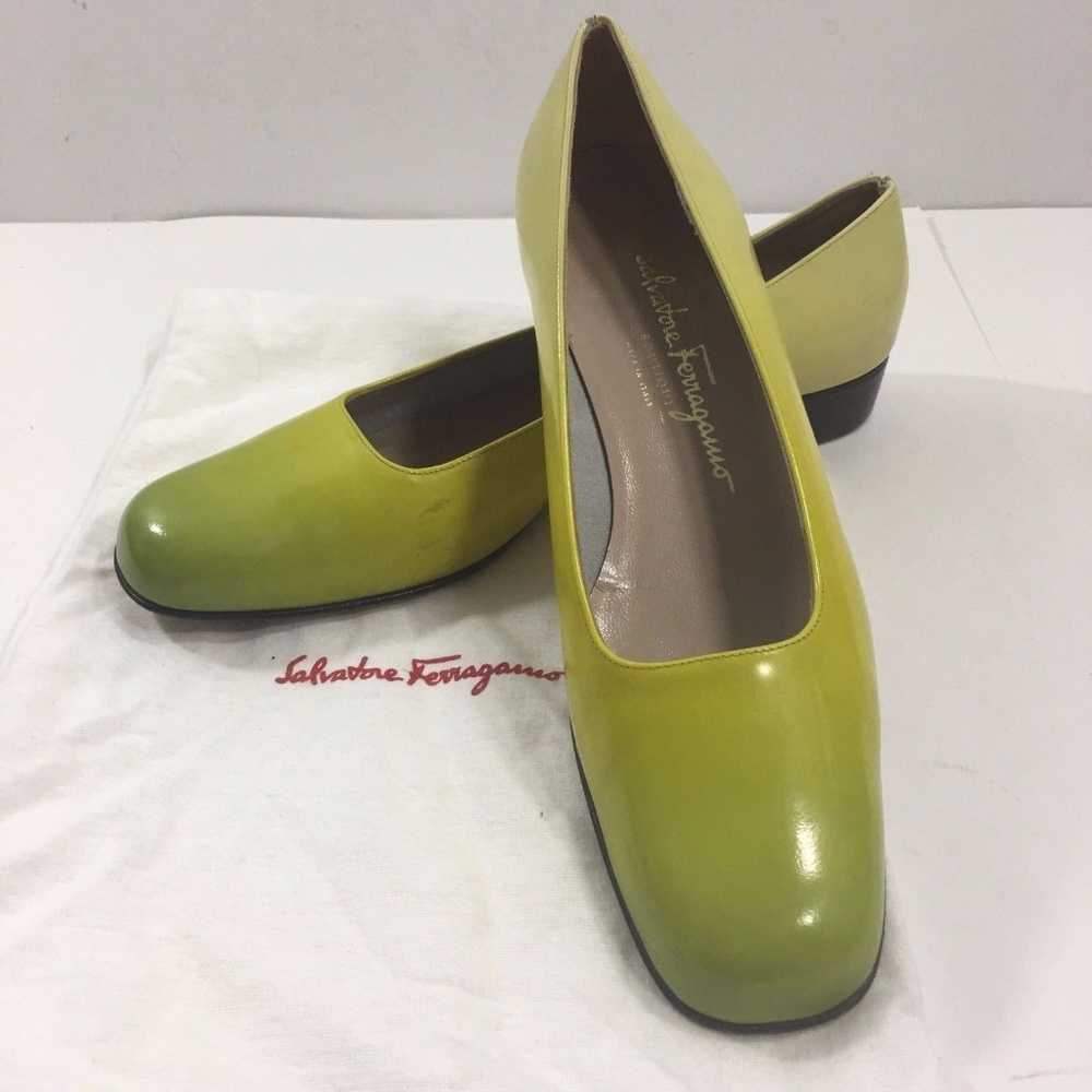 Salvatore Ferragamo Women's Flats (Yellow Tones)